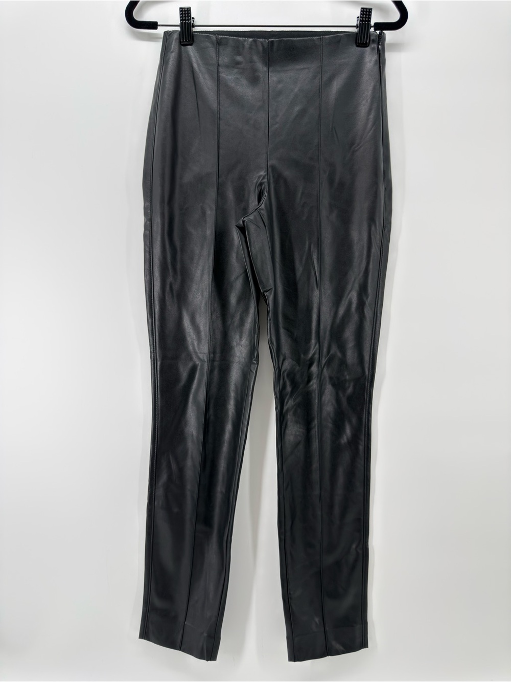 Aritzia Babaton Faux Leather Pants / Leggings Black Size 4
